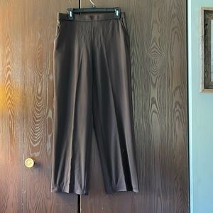 Sag Harbor dark brown pull-on stretch pants. Size 10.